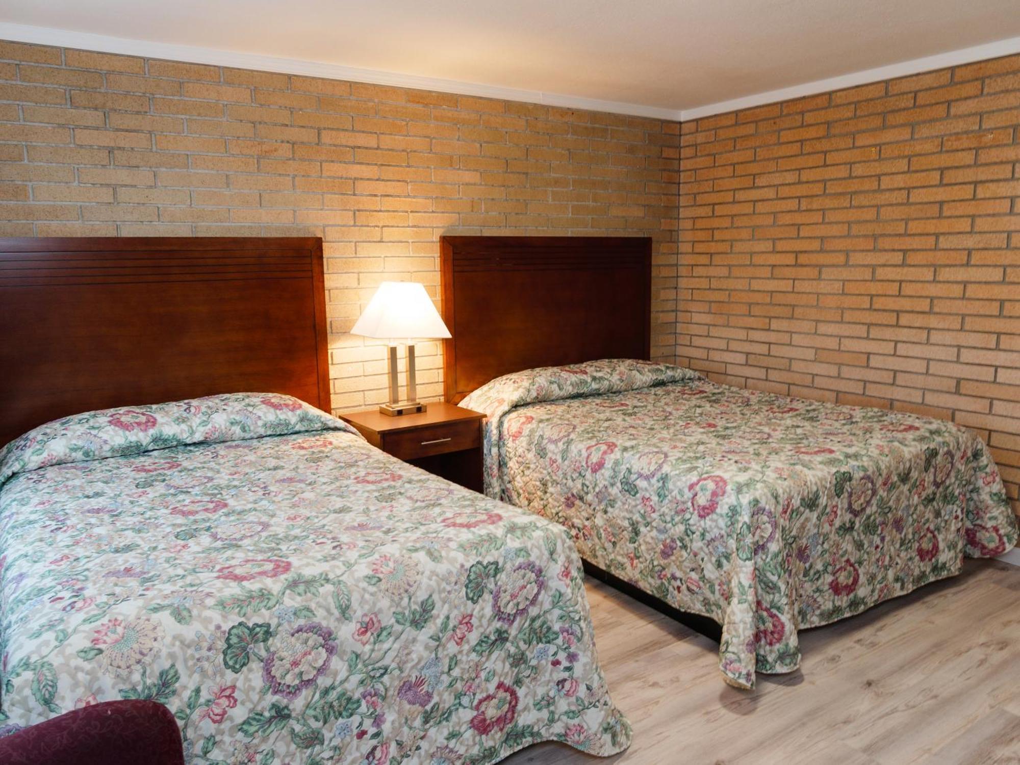 Sweet Home Inn Екстериор снимка